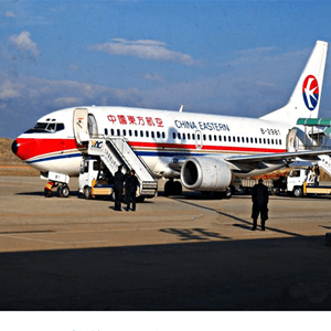 西郊机场快运航空快运业稳步发展的原因是什么？